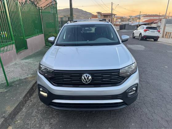 VOLKSWAGEN T-CROSS 1.0 200 TSI TOTAL FLEX SENSE AUTOMÁTICO VOLKSWAGEN T-CROSS 1.0 200 TSI TOTAL FLEX SENSE AUTOMÁTICO